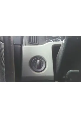 FREIGHTLINER CASCADIA 126 HEADLAMP SWITCH