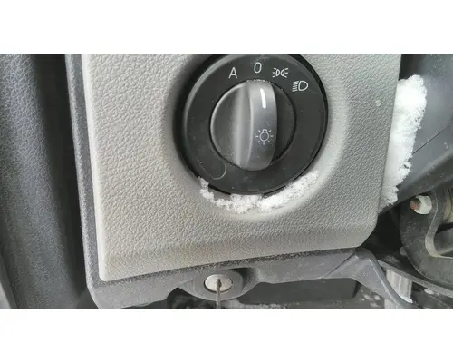 FREIGHTLINER CASCADIA 126 HEADLAMP SWITCH