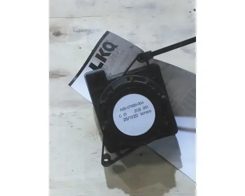 FREIGHTLINER CASCADIA 126 HEADLAMP SWITCH