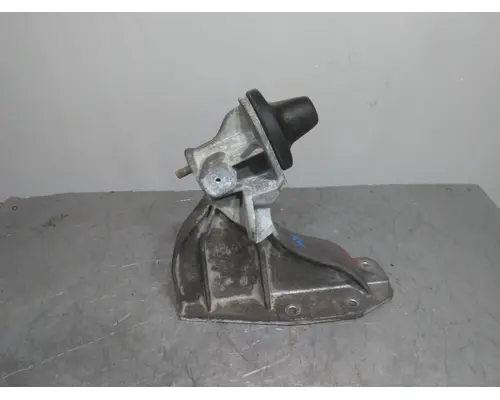 FREIGHTLINER CASCADIA 126 HOOD BRACKET