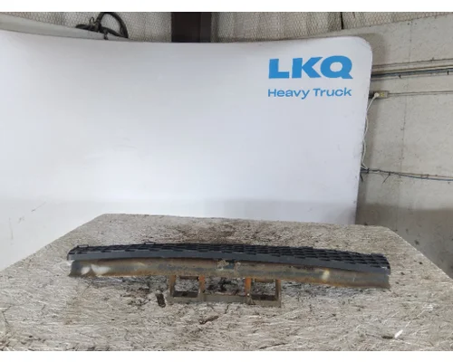 FREIGHTLINER CASCADIA 126 HOOD BRACKET