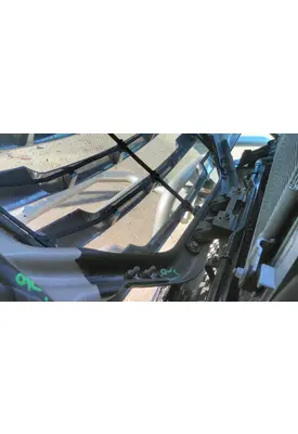 FREIGHTLINER CASCADIA 126 HOOD BRACKET