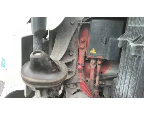 FREIGHTLINER CASCADIA 126 HOOD BRACKET