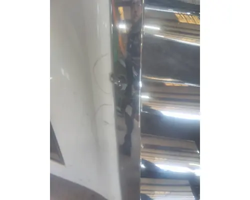 FREIGHTLINER CASCADIA 126 HOOD