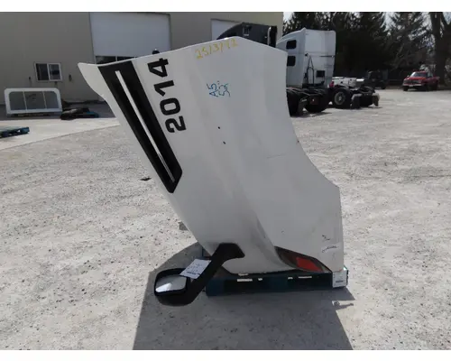 FREIGHTLINER CASCADIA 126 HOOD