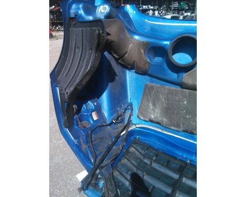FREIGHTLINER CASCADIA 126 HOOD