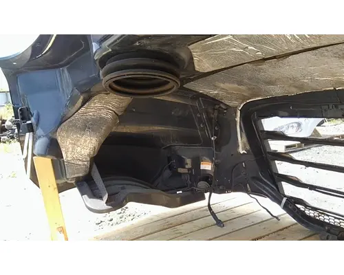 FREIGHTLINER CASCADIA 126 HOOD