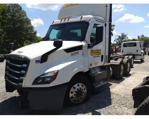 FREIGHTLINER CASCADIA 126 HOOD