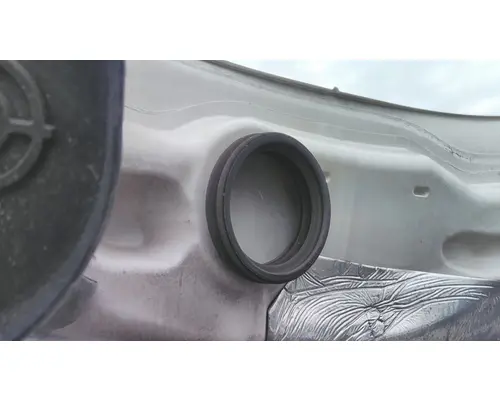 FREIGHTLINER CASCADIA 126 HOOD