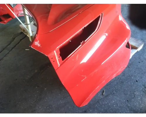 FREIGHTLINER CASCADIA 126 HOOD