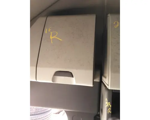 FREIGHTLINER CASCADIA 126 INTERIOR CABINET