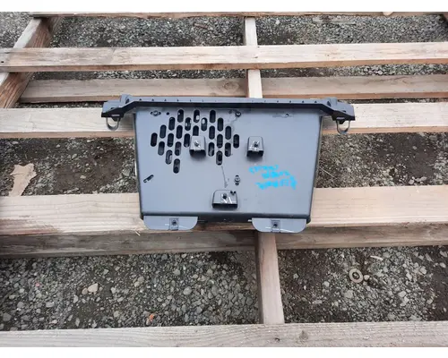 FREIGHTLINER CASCADIA 126 INTERIOR PARTS, MISC.