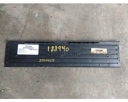 FREIGHTLINER CASCADIA 126 INTERIOR PARTS, MISC.