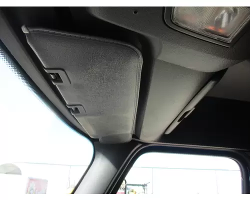 FREIGHTLINER CASCADIA 126 INTERIOR SUN VISOR