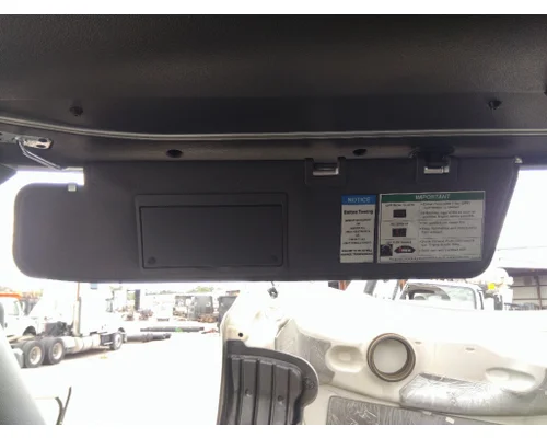 FREIGHTLINER CASCADIA 126 INTERIOR SUN VISOR