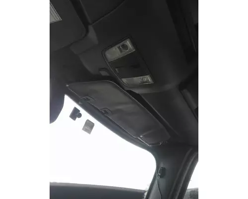 FREIGHTLINER CASCADIA 126 INTERIOR SUN VISOR