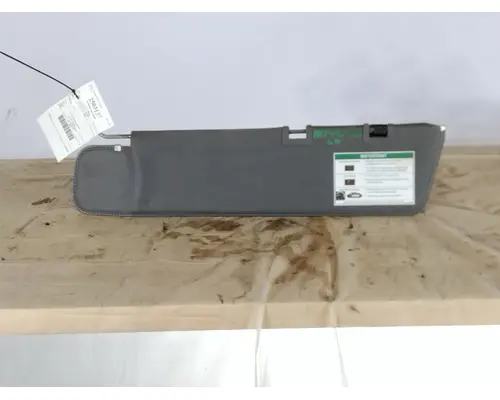 FREIGHTLINER CASCADIA 126 INTERIOR SUN VISOR