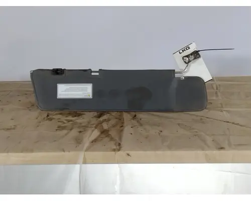 FREIGHTLINER CASCADIA 126 INTERIOR SUN VISOR