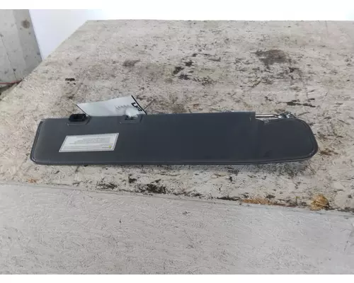FREIGHTLINER CASCADIA 126 INTERIOR SUN VISOR