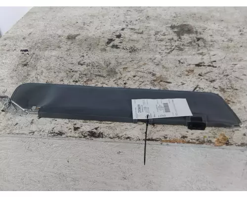 FREIGHTLINER CASCADIA 126 INTERIOR SUN VISOR