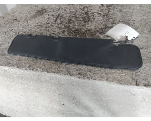 FREIGHTLINER CASCADIA 126 INTERIOR SUN VISOR