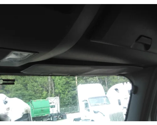 FREIGHTLINER CASCADIA 126 INTERIOR SUN VISOR