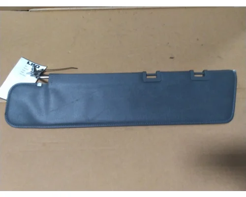 FREIGHTLINER CASCADIA 126 INTERIOR SUN VISOR