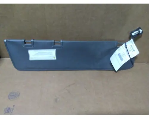 FREIGHTLINER CASCADIA 126 INTERIOR SUN VISOR