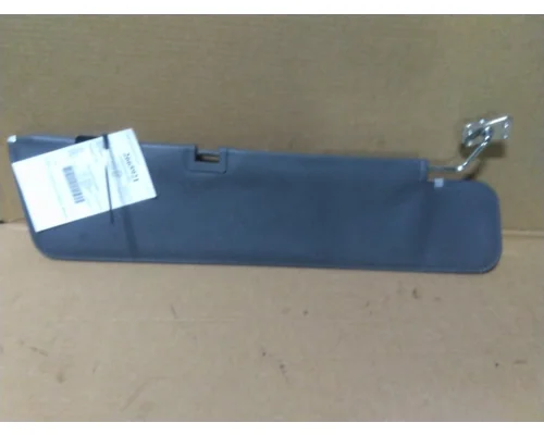 FREIGHTLINER CASCADIA 126 INTERIOR SUN VISOR