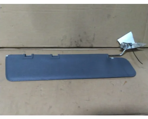 FREIGHTLINER CASCADIA 126 INTERIOR SUN VISOR