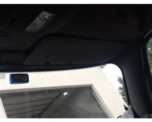 FREIGHTLINER CASCADIA 126 INTERIOR SUN VISOR