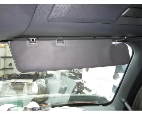 FREIGHTLINER CASCADIA 126 INTERIOR SUN VISOR