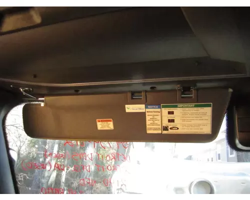 FREIGHTLINER CASCADIA 126 INTERIOR SUN VISOR