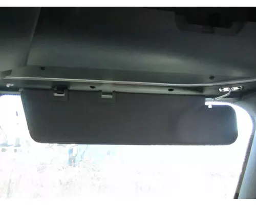 FREIGHTLINER CASCADIA 126 INTERIOR SUN VISOR