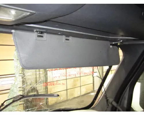 FREIGHTLINER CASCADIA 126 INTERIOR SUN VISOR