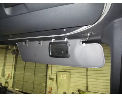 FREIGHTLINER CASCADIA 126 INTERIOR SUN VISOR