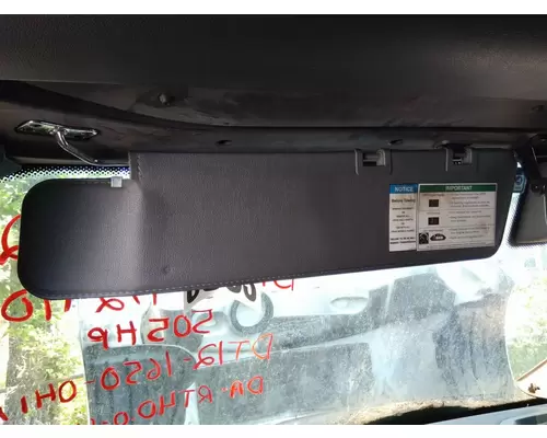 FREIGHTLINER CASCADIA 126 INTERIOR SUN VISOR