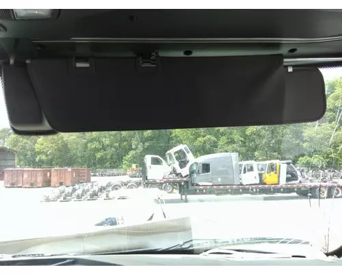 FREIGHTLINER CASCADIA 126 INTERIOR SUN VISOR