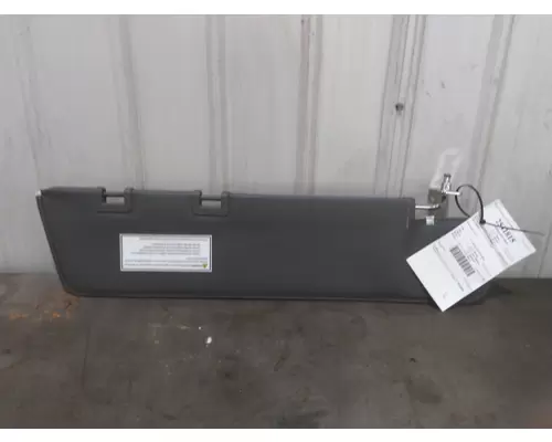FREIGHTLINER CASCADIA 126 INTERIOR SUN VISOR