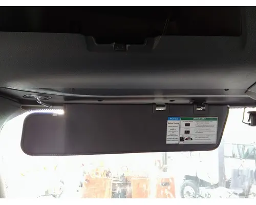 FREIGHTLINER CASCADIA 126 INTERIOR SUN VISOR