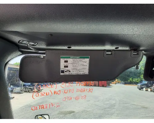 FREIGHTLINER CASCADIA 126 INTERIOR SUN VISOR