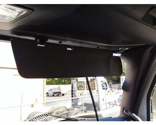FREIGHTLINER CASCADIA 126 INTERIOR SUN VISOR