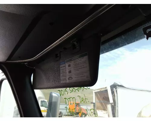 FREIGHTLINER CASCADIA 126 INTERIOR SUN VISOR