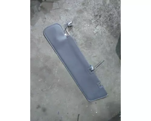 FREIGHTLINER CASCADIA 126 INTERIOR SUN VISOR