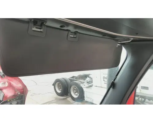 FREIGHTLINER CASCADIA 126 INTERIOR SUN VISOR