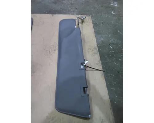 FREIGHTLINER CASCADIA 126 INTERIOR SUN VISOR