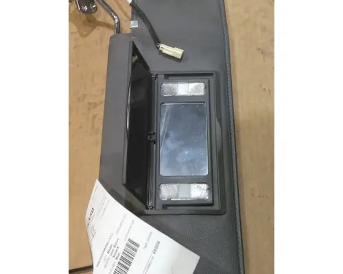 FREIGHTLINER CASCADIA 126 INTERIOR SUN VISOR