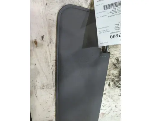 FREIGHTLINER CASCADIA 126 INTERIOR SUN VISOR