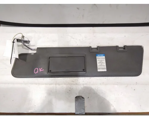 FREIGHTLINER CASCADIA 126 INTERIOR SUN VISOR