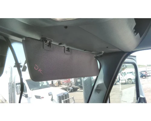 FREIGHTLINER CASCADIA 126 INTERIOR SUN VISOR